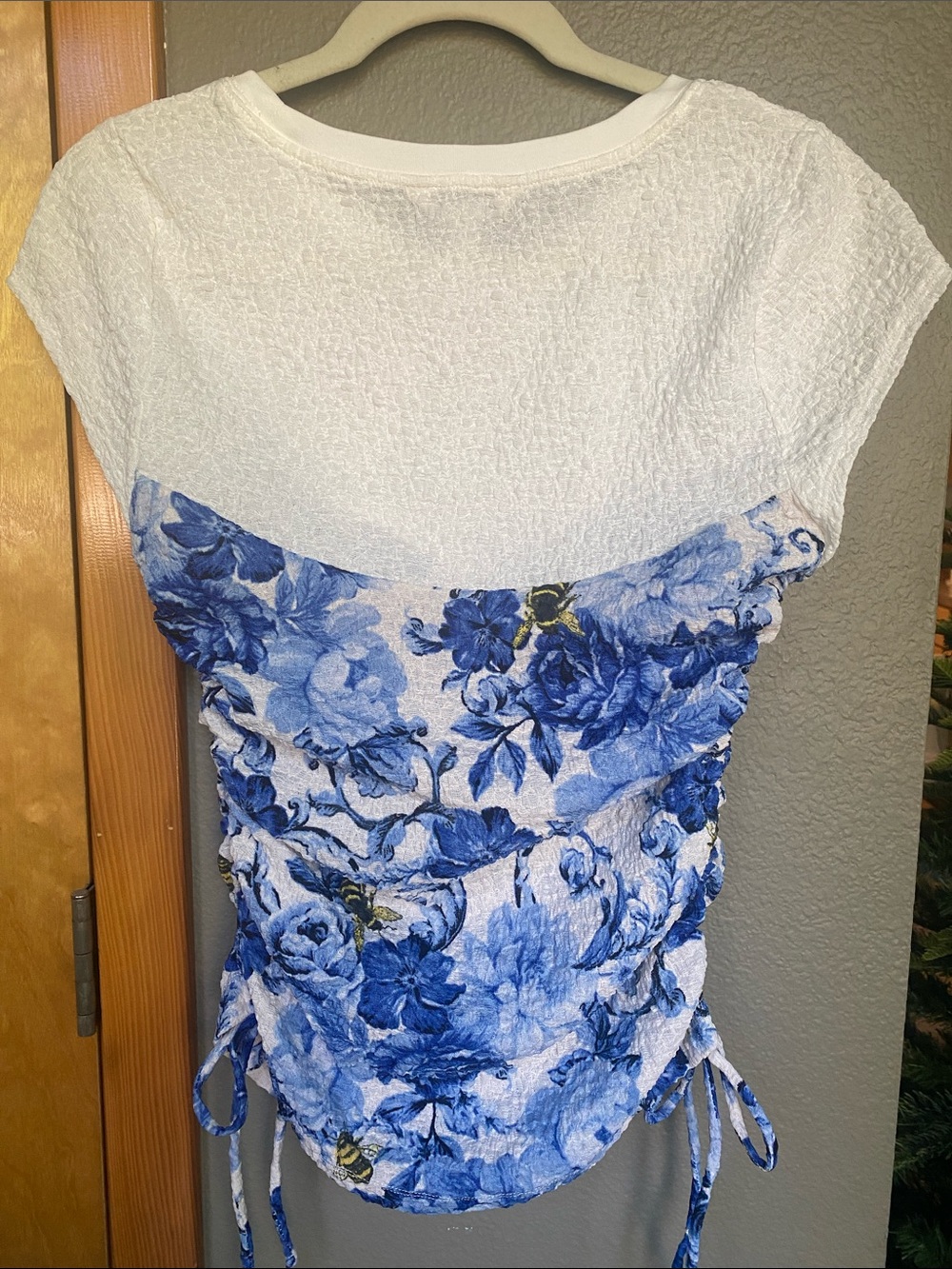 Maeve Ruched Corset Short-Sleeve Top Size Small - Picture 3 of 9